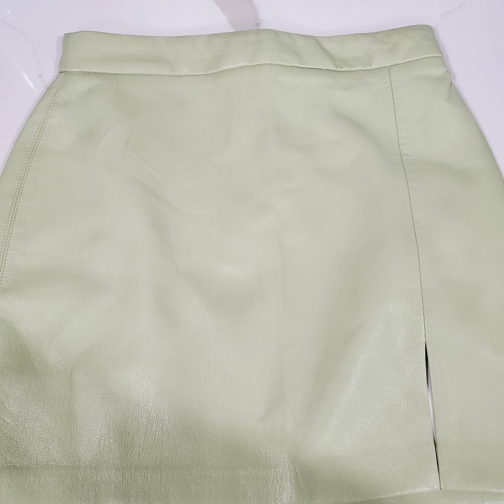 Wilfed Patio Mini Pencil Skirt